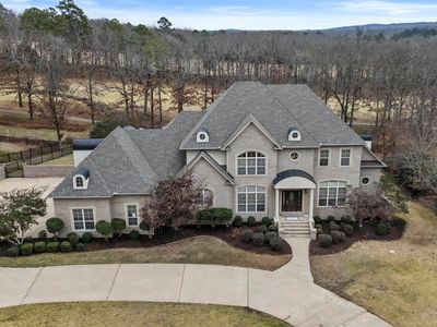 43 Greystone Blvd