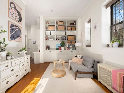 420 6th Ave APT 12