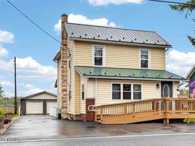 618 Village Rd
