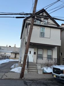 5 A&B Dewey St