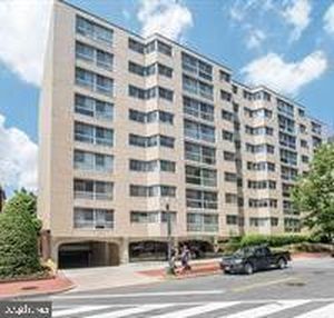 922 24th St NW APT 412