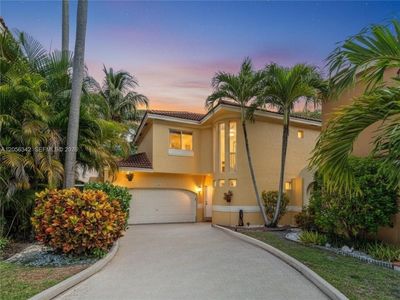 11407 Lakeview Dr