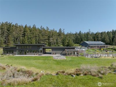 5621 Fisherman Bay Road