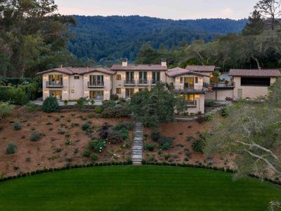 307 Olive Hill Ln