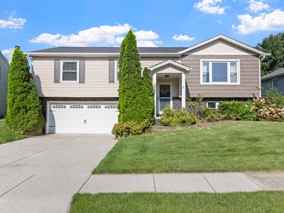 3203 Parker Dr