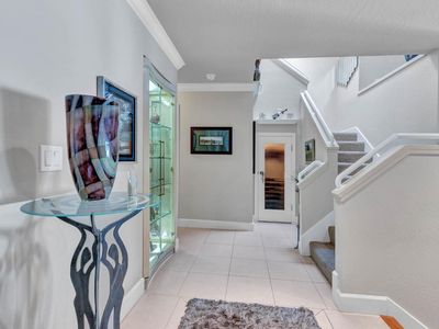 1789 Silverado Trail #1