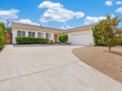 Property at 7928 Owensmouth Ave, Canoga Park, CA