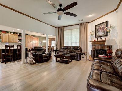 16008 Vicki Dr