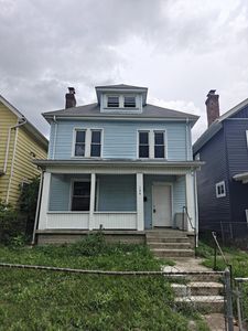 124 Dana Ave