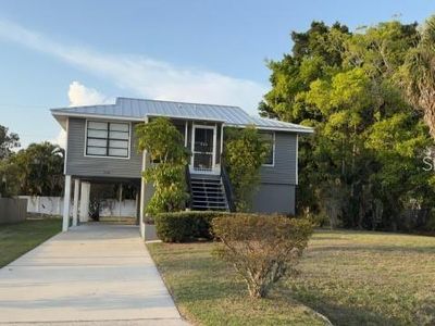 536 45TH STREET COURT W