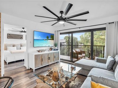 600 Neapolitan WAY #353
