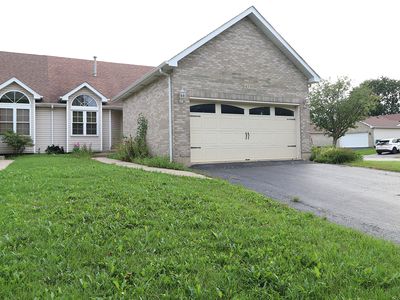 4330 River Glen Dr