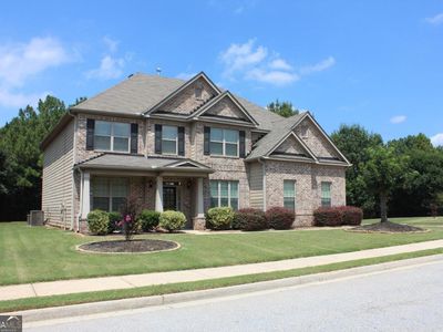 565 Hinton Chase Pkwy