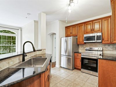 4 Indigo Run Dr APT 3710