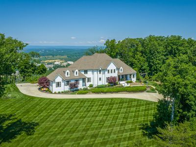 8269 Balata Dr