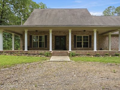 124 Pine Oak Ln