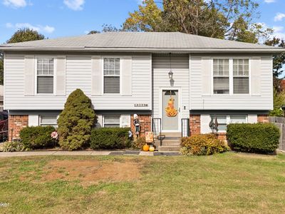 8509 Gainsborough Dr