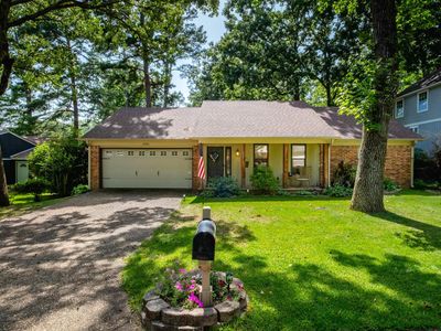 2300 Maple Ridge Rd