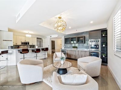 217 Hendricks Isle UNIT 201