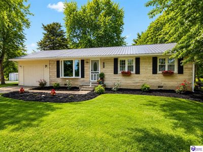 1555 N Highway 333