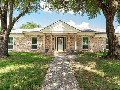 3705 Holly Dr