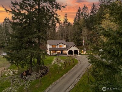 3594 Salmonberry Drive SE