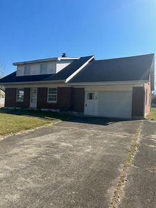 628 Bourne Ave