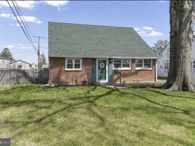 722 Brighton Ter