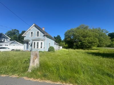 252 Main St