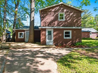 W6053 Lake Dr