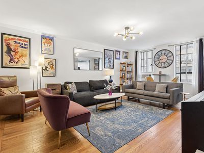 333 W 56th St APT 9L
