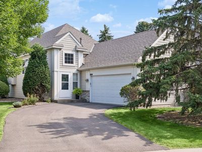 10264 Country Club Alcove
