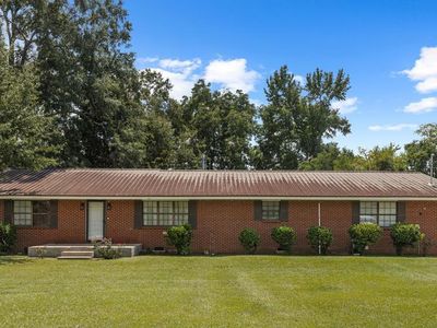 Property at 113 Ozark Rd, Abbeville, AL