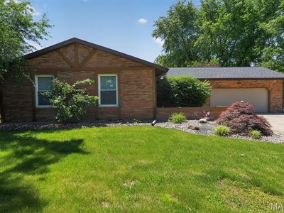 802 W Miller Dr