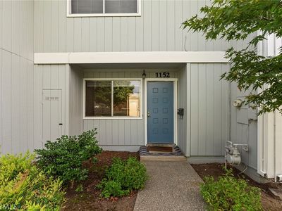 1152 Neal Dow Ave