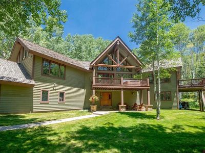 783 Forest Lane