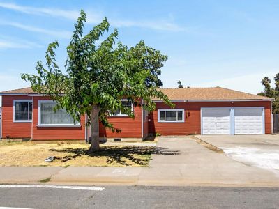 3261 36th Ave