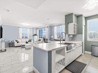 616 Clearwater Park Road #1402