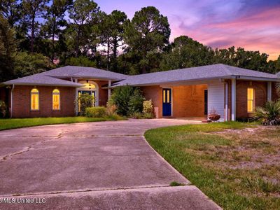 219 Tantallon Dr