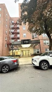1730 E 14th St APT 1H
