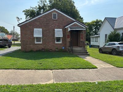 Property at 207 S Washington St, Mc Leansboro, IL