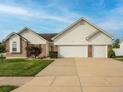 1410 Sunburst Dr