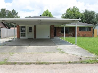 556 Hydrangea Ave