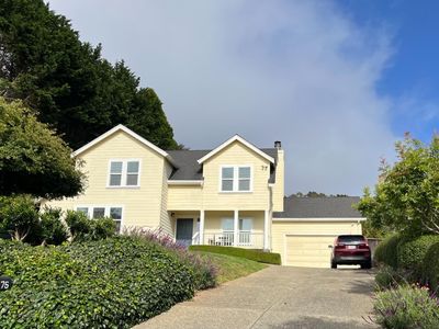 75 Robak Dr