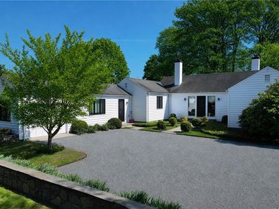18 Ledge Rd