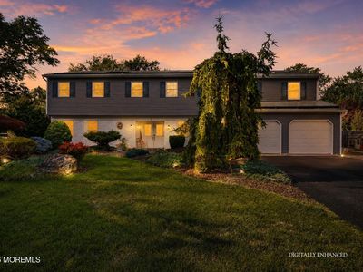 4 Canadian Woods Road