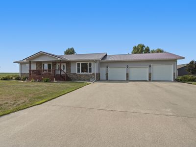 Property at 521 E Lightner Ave, Salem, SD