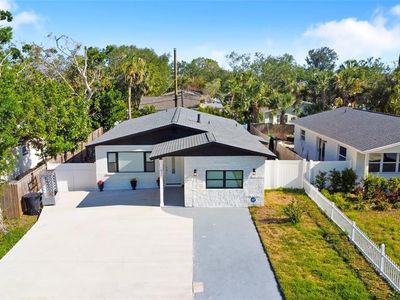 1820 Mississippi Ave NE