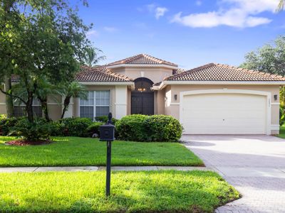 6892 Molakai Circle