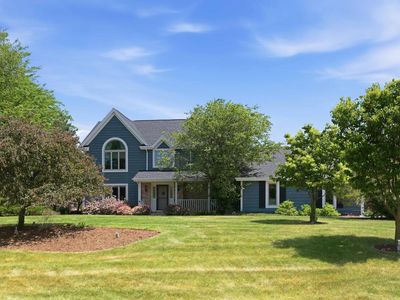 W330N5888 Cedar Bay DRIVE